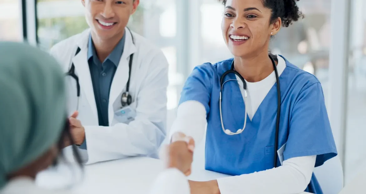 qué cubre un seguro de salud